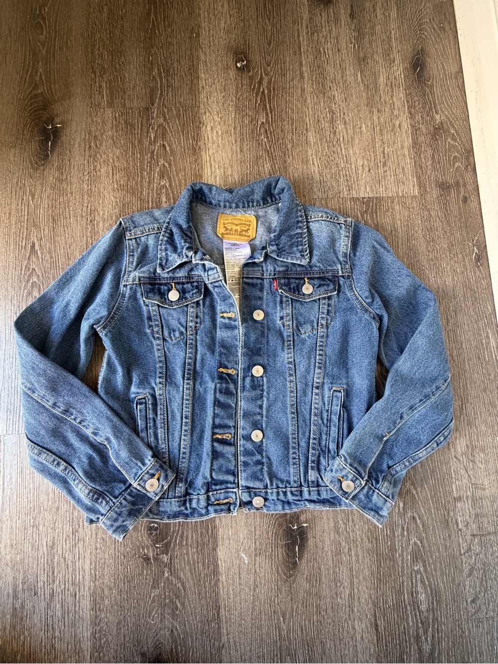 Levi's Classic Kids Denim Jacket in Medium Blue